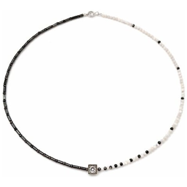 Colier bicolor cu charm patrat