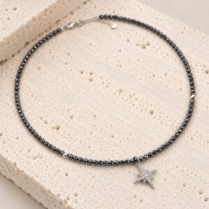 Colier din Hematite cu charm stea