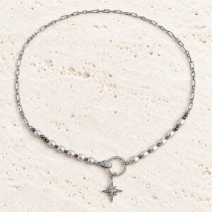 Colier cu perle argintii si charm stea