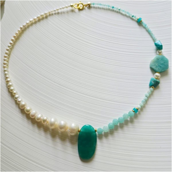 Colier din amazonite si perle Colier din amazonite si perle