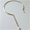 Choker cu design minimalist și perlă lacrimă