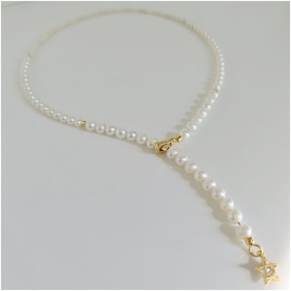 Colier din perle cu charm stea Colier din perle cu charm stea
