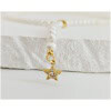 Colier din perle cu charm stea Colier din perle cu charm stea