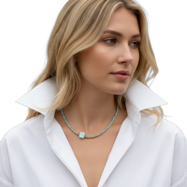 Colier din Amazonite
